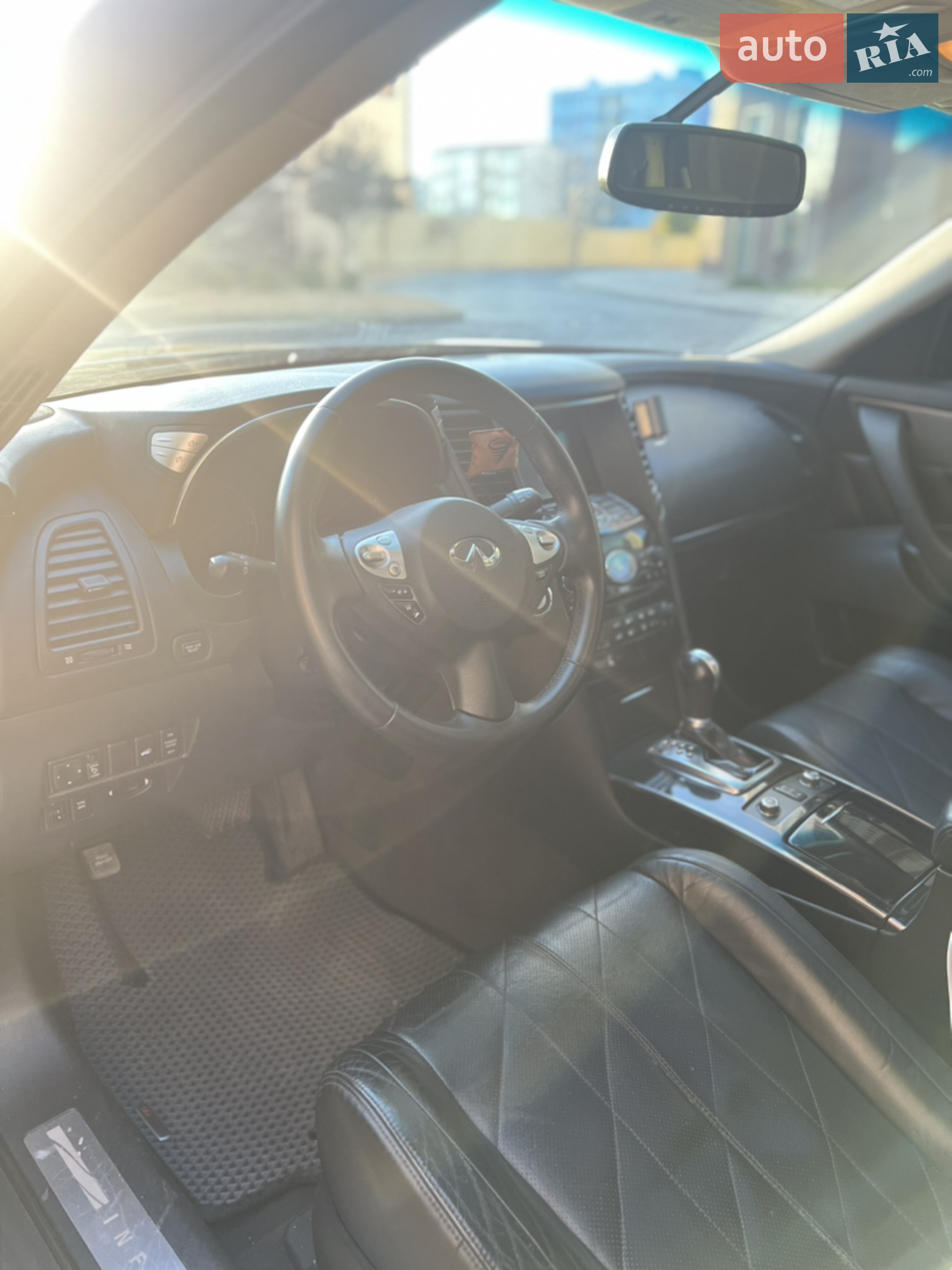 2011 Infiniti FX - мініатюра 4