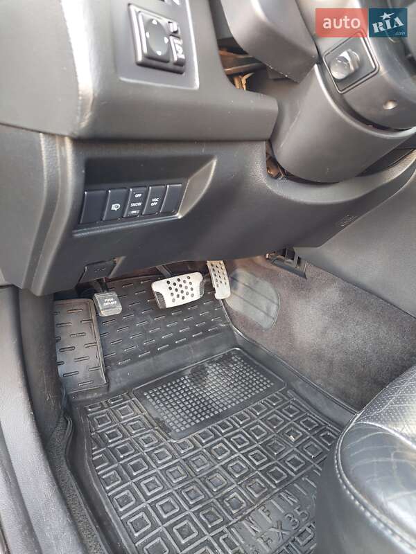 Внедорожник / Кроссовер Infiniti FX 35 2007 в Измаиле