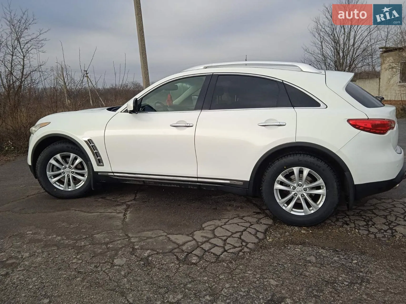2011 Infiniti FX - мініатюра 9
