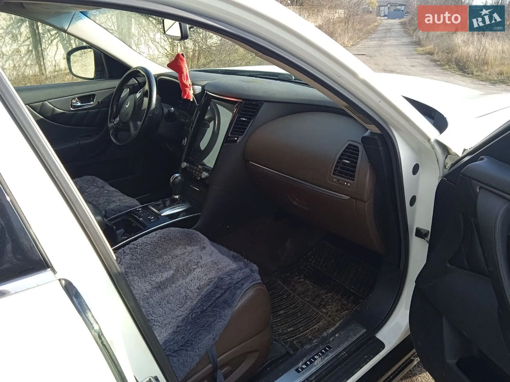 2011 Infiniti FX - мініатюра 13
