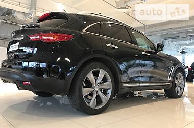 Внедорожник / Кроссовер Infiniti FX 37 2012 в Киеве