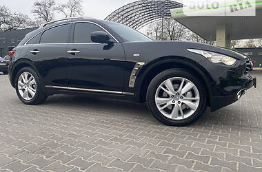 Хэтчбек Infiniti FX 37 2013 в 