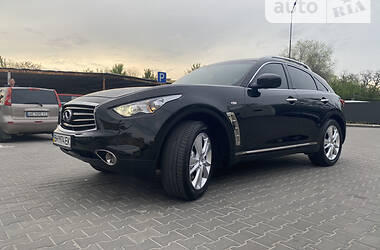 Хэтчбек Infiniti FX 37 2013 в 