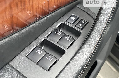 Хэтчбек Infiniti FX 37 2013 в 