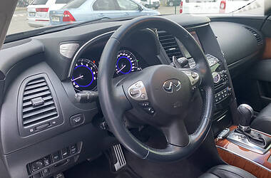 Хэтчбек Infiniti FX 37 2013 в 