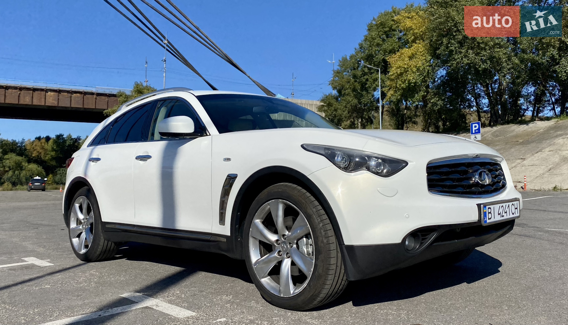 2010 Infiniti FX - мініатюра 7