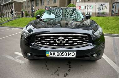 Внедорожник / Кроссовер Infiniti FX 37 2011 в 