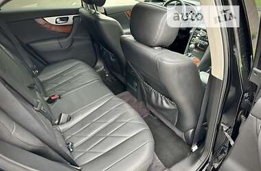 Внедорожник / Кроссовер Infiniti FX 37 2011 в 