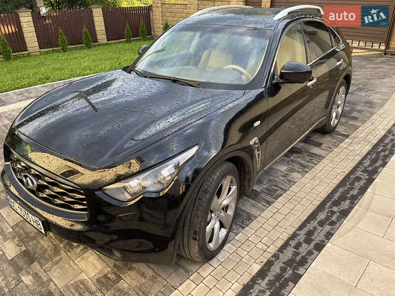 Позашляховик / Кросовер Infiniti FX 37 2011 в Перемишлянах
