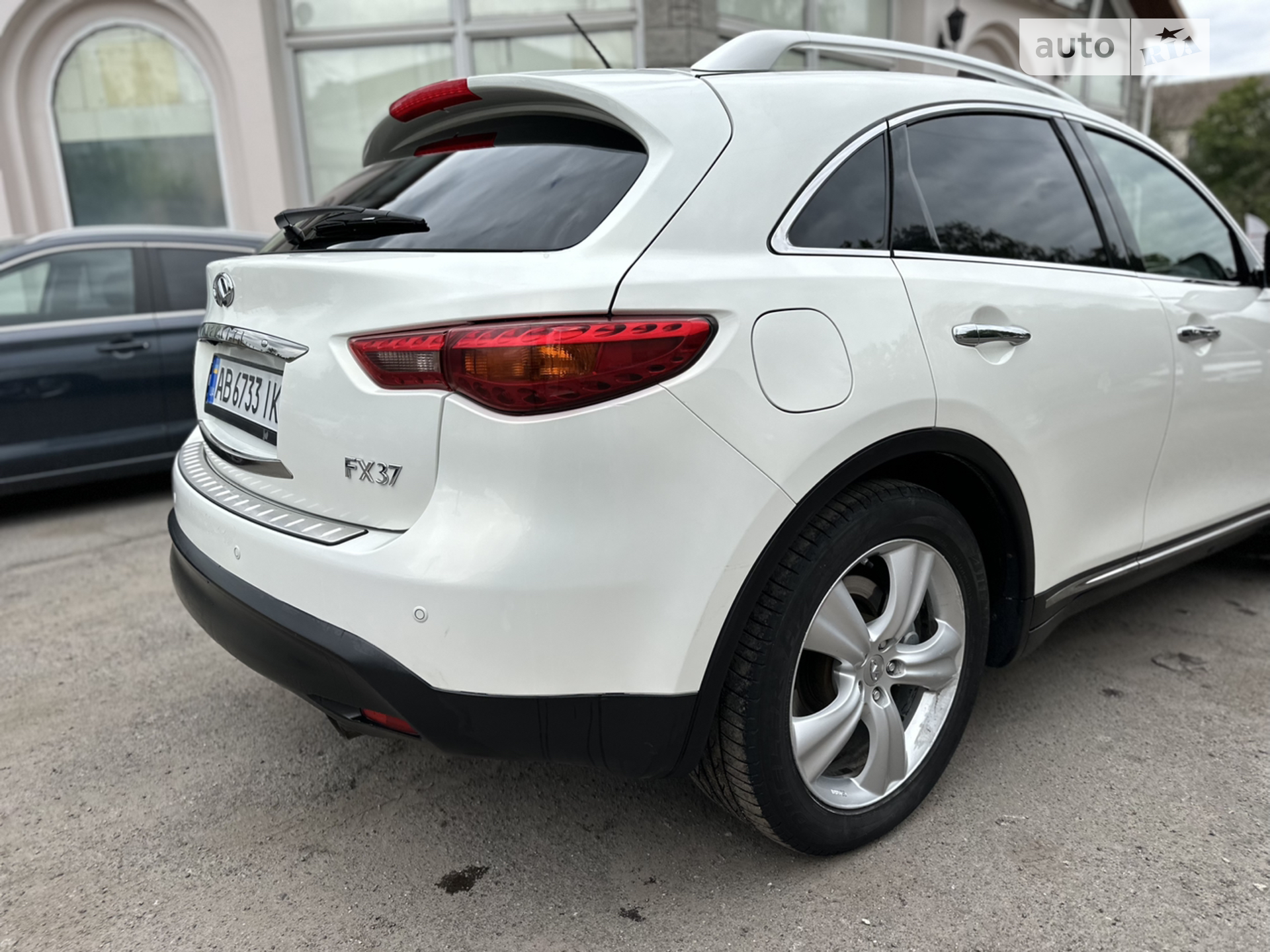 2011 Infiniti FX - мініатюра 7