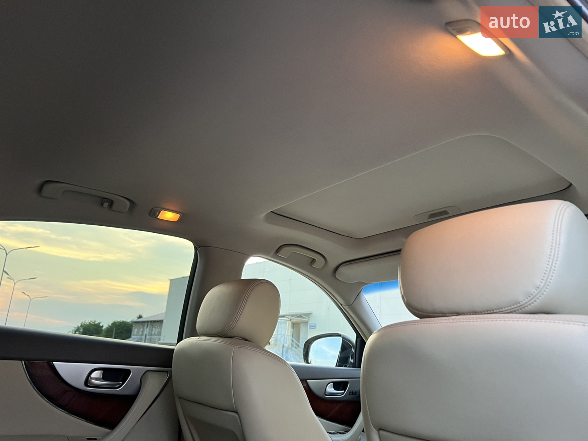 2012 Infiniti FX - мініатюра 12