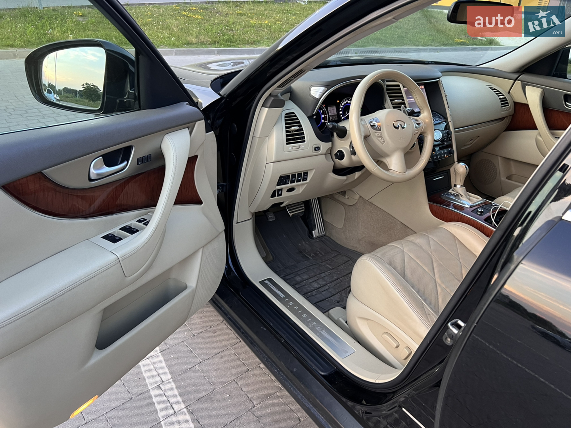 2012 Infiniti FX - мініатюра 26