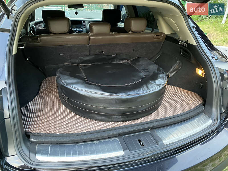 Внедорожник / Кроссовер Infiniti FX 37 2012 в Харькове