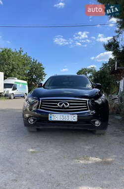 Внедорожник / Кроссовер Infiniti FX 37 2012 в 