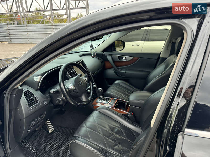 Внедорожник / Кроссовер Infiniti FX 37 2012 в Кривом Роге