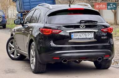 Внедорожник / Кроссовер Infiniti FX 37 2012 в 