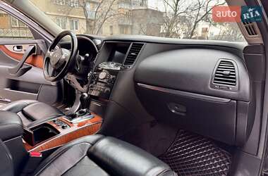 Внедорожник / Кроссовер Infiniti FX 37 2012 в 