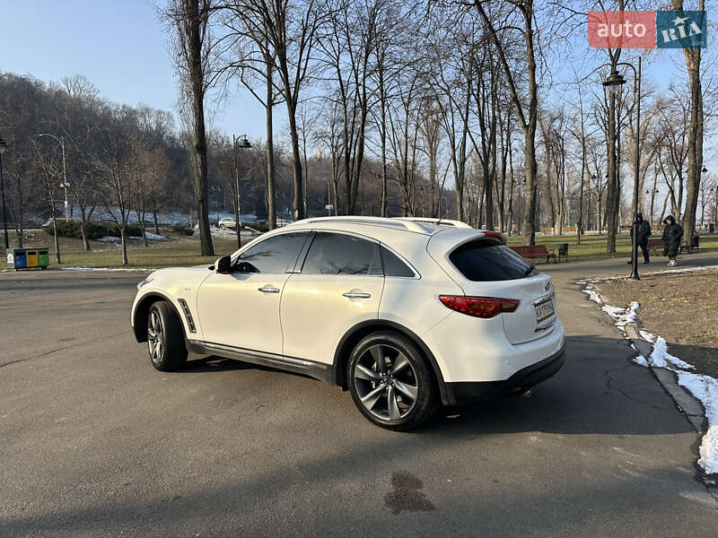 Внедорожник / Кроссовер Infiniti FX 37 2011 в Киеве