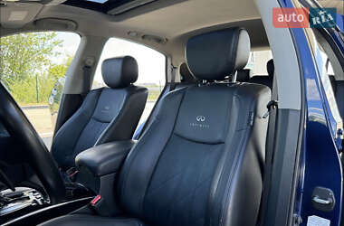Внедорожник / Кроссовер Infiniti FX 37 2012 в 