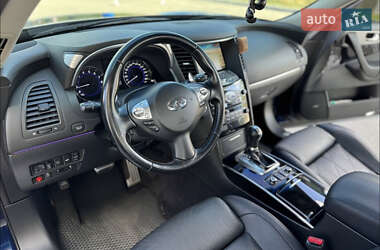 Внедорожник / Кроссовер Infiniti FX 37 2012 в 