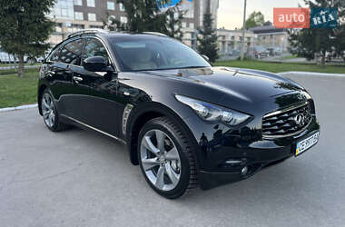 Позашляховик / Кросовер Infiniti FX 37 2010 в 