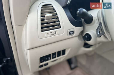 Позашляховик / Кросовер Infiniti FX 37 2010 в 