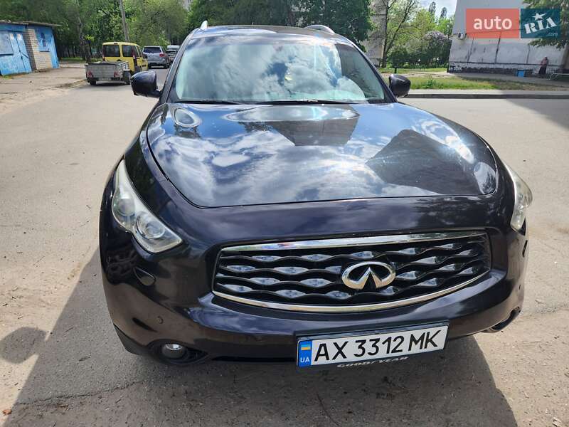 Внедорожник / Кроссовер Infiniti FX 37 2011 в Харькове