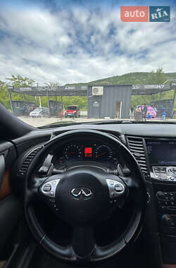 Позашляховик / Кросовер Infiniti FX 37 2011 в 