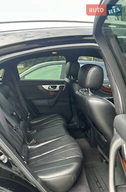 Позашляховик / Кросовер Infiniti FX 37 2011 в 