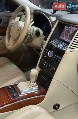 Позашляховик / Кросовер Infiniti FX 37 2012 в 