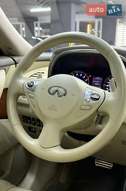 Позашляховик / Кросовер Infiniti FX 37 2012 в 