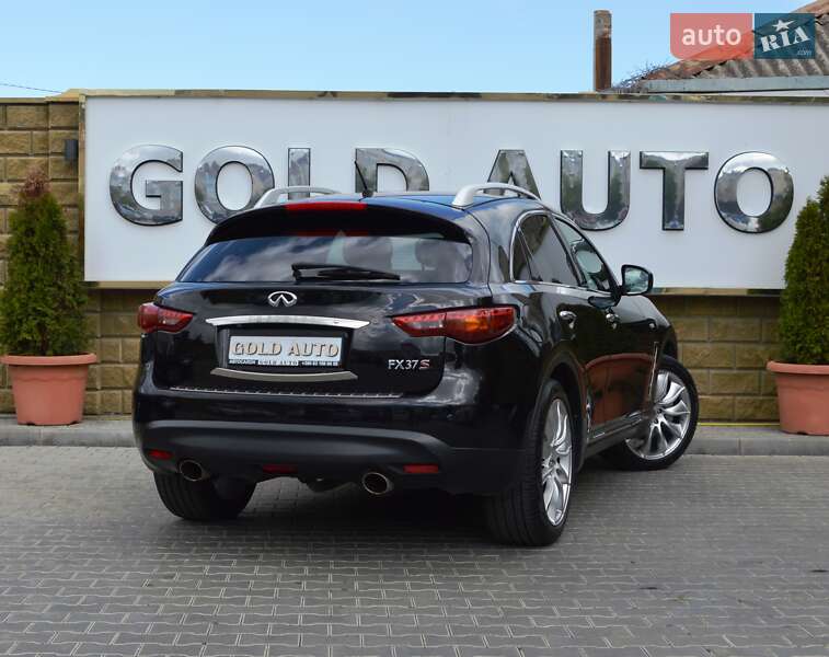 Позашляховик / Кросовер Infiniti FX 37 2012 в Одесі