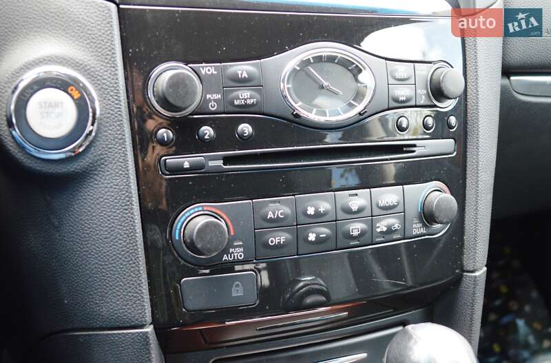 Позашляховик / Кросовер Infiniti FX 37 2012 в Одесі