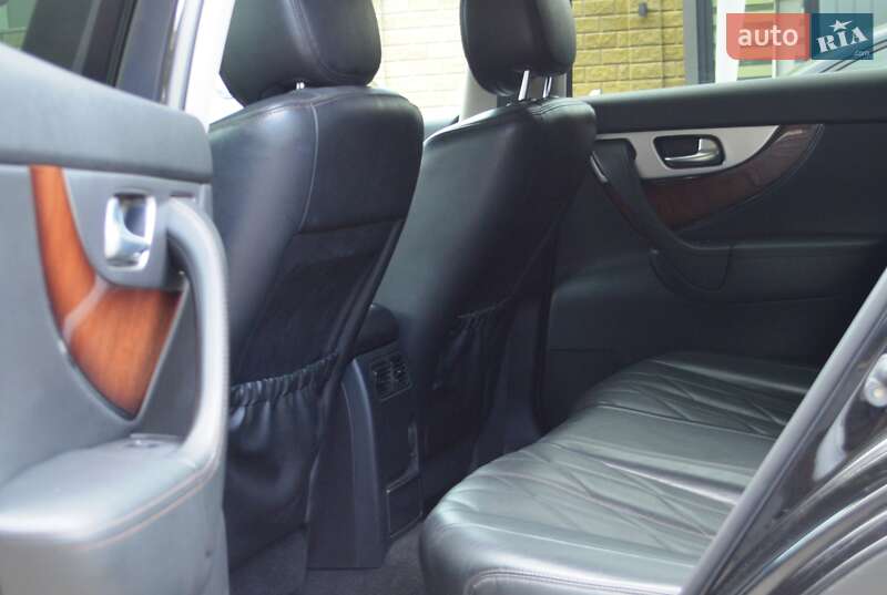 Позашляховик / Кросовер Infiniti FX 37 2012 в Одесі