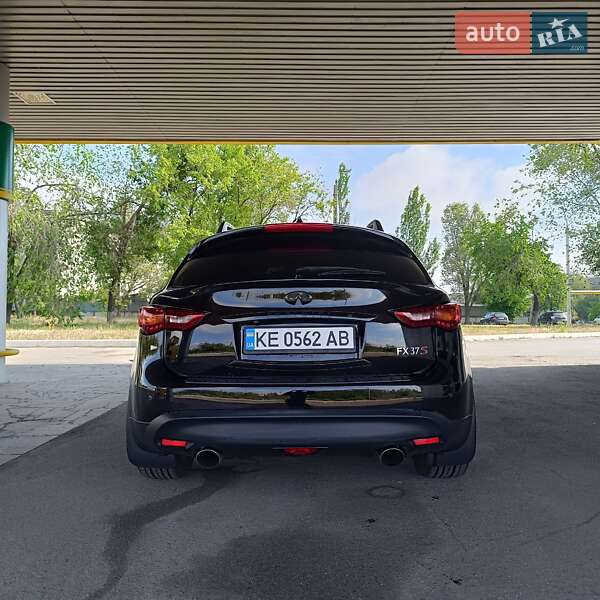 Позашляховик / Кросовер Infiniti FX 37 2011 в Дніпрі