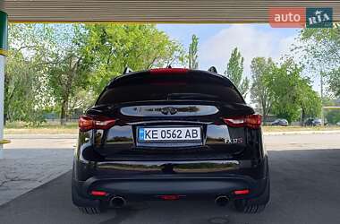 Внедорожник / Кроссовер Infiniti FX 37 2011 в 