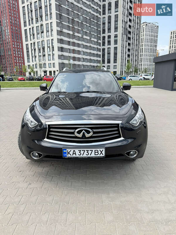 Позашляховик / Кросовер Infiniti FX 37 2012 в Києві
