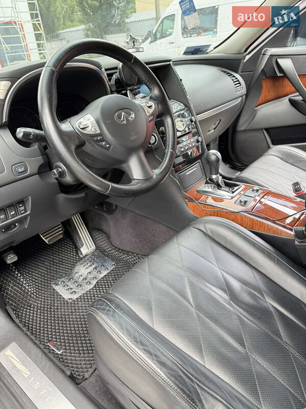 Позашляховик / Кросовер Infiniti FX 37 2012 в Києві