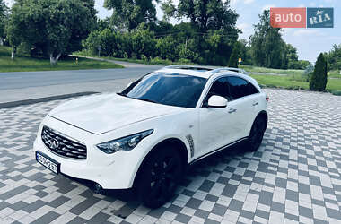 Внедорожник / Кроссовер Infiniti FX 37 2011 в 