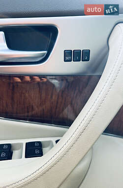 Внедорожник / Кроссовер Infiniti FX 37 2011 в 