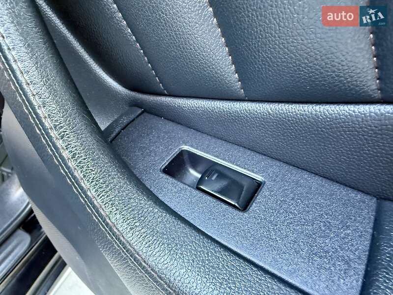 Внедорожник / Кроссовер Infiniti FX 37 2012 в Одессе