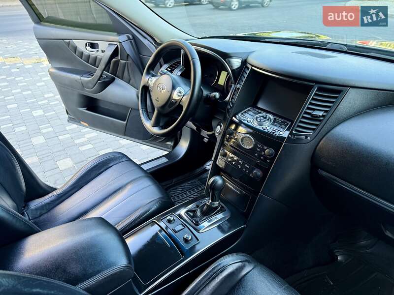 Внедорожник / Кроссовер Infiniti FX 37 2012 в Одессе