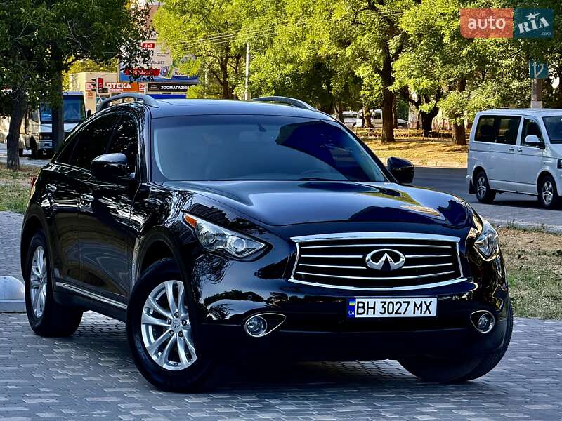 Внедорожник / Кроссовер Infiniti FX 37 2012 в Одессе