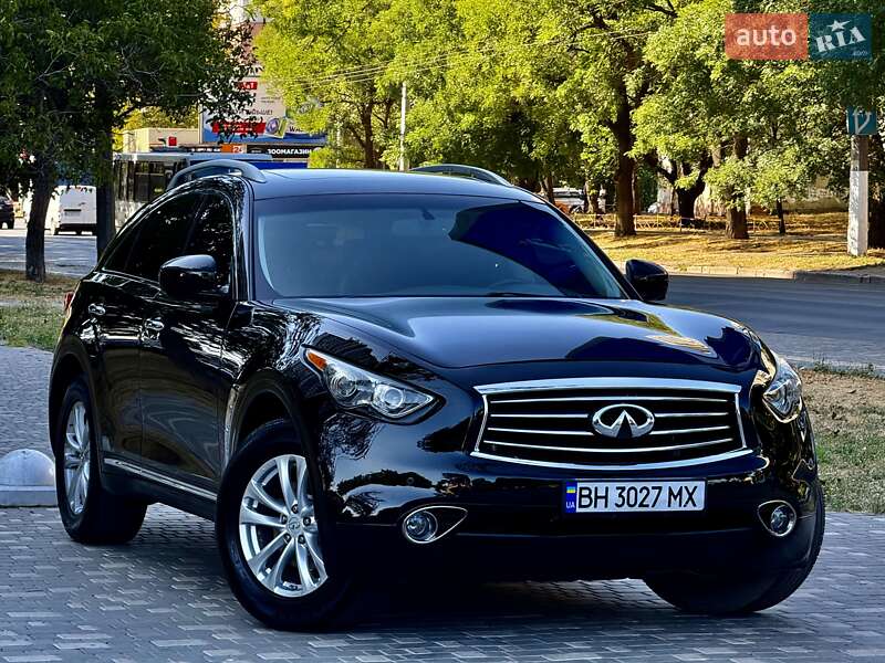 Внедорожник / Кроссовер Infiniti FX 37 2012 в Одессе