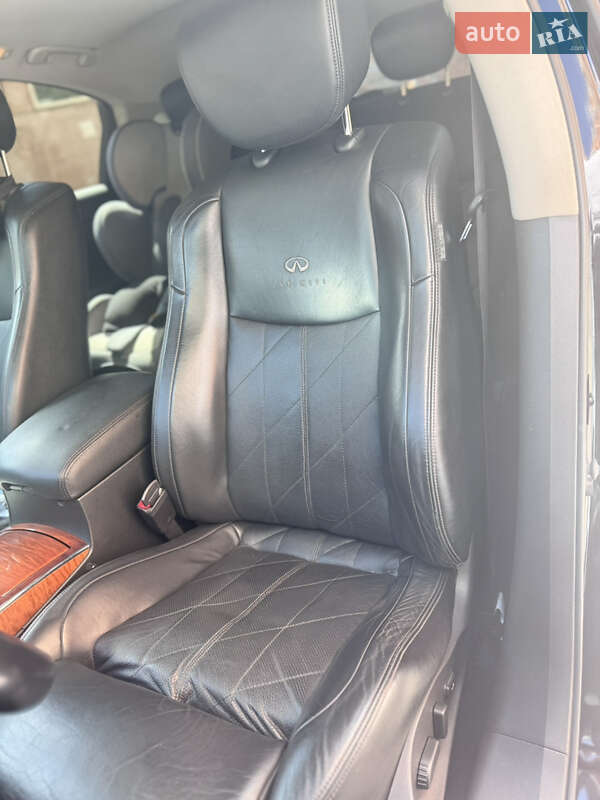 Внедорожник / Кроссовер Infiniti FX 37 2012 в Одессе