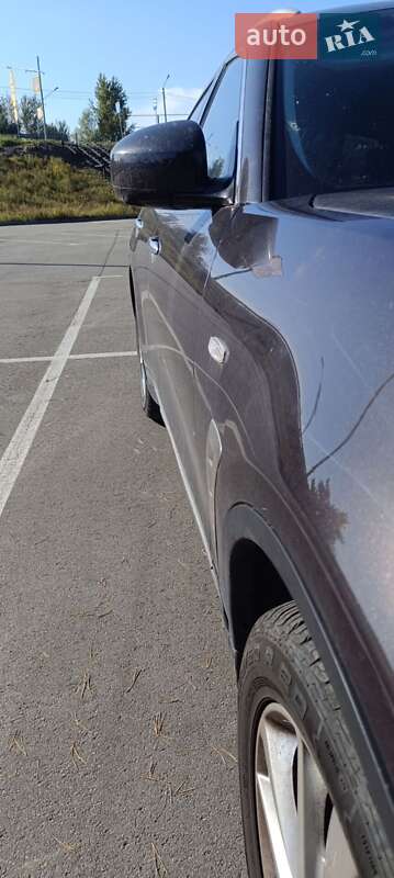 Позашляховик / Кросовер Infiniti FX 37 2010 в Києві