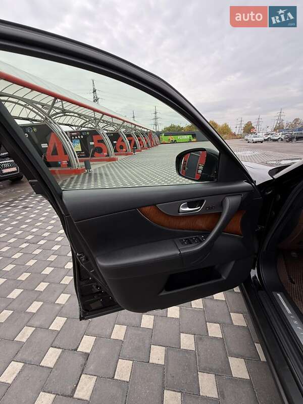 Внедорожник / Кроссовер Infiniti FX 37 2012 в Полтаве фото 15 Внедорожник / Кроссовер Infiniti FX 37 2012 в Полтаве