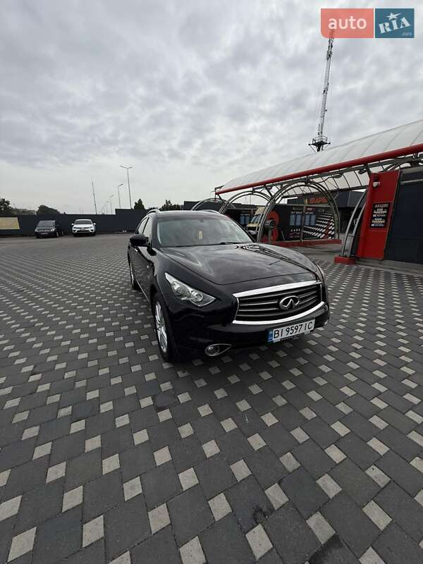 Внедорожник / Кроссовер Infiniti FX 37 2012 в Полтаве фото 21 Внедорожник / Кроссовер Infiniti FX 37 2012 в Полтаве