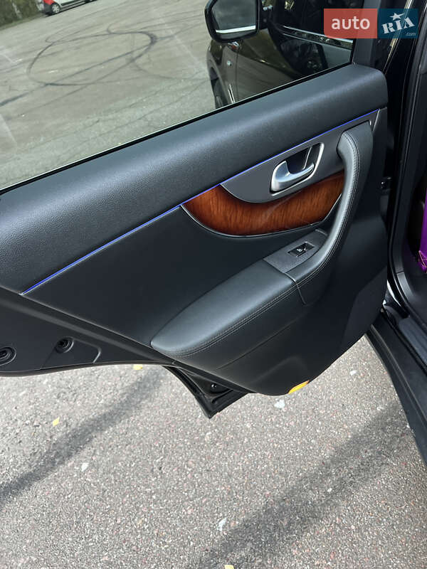 Внедорожник / Кроссовер Infiniti FX 37 2011 в Борисполе фото 17 Внедорожник / Кроссовер Infiniti FX 37 2011 в Борисполе