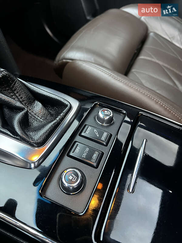 Внедорожник / Кроссовер Infiniti FX 37 2011 в Борисполе фото 24 Внедорожник / Кроссовер Infiniti FX 37 2011 в Борисполе
